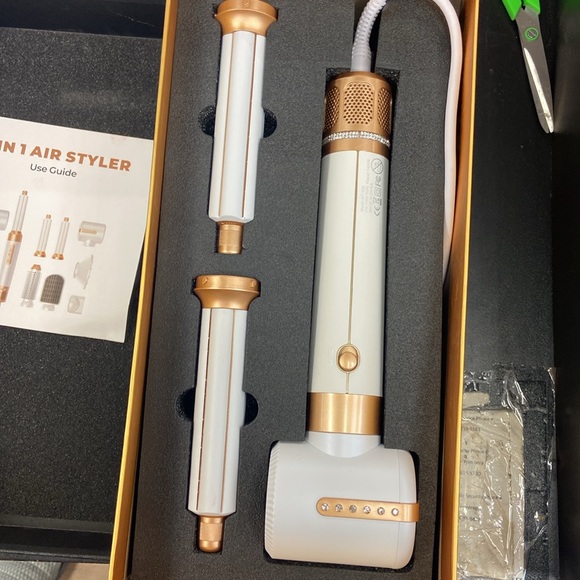 7 in 1 Air styler - Picture 2 of 4
